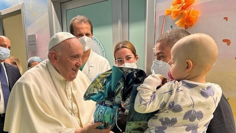 Pope Francis ready to be discharged, ate pizza, baptised baby in hospital