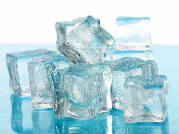 wellhealthorganic.com:amazing-beauty-tips-of-ice-cube-will-make-you-beautiful-and-young