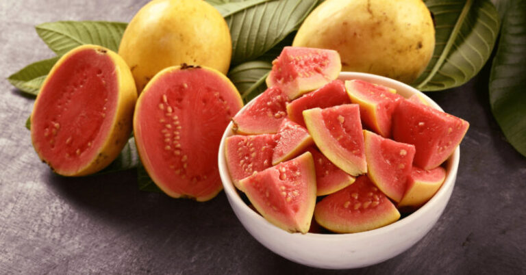 "Boost Your Brainpower with Guava: Enhance Cognitive Functioning"