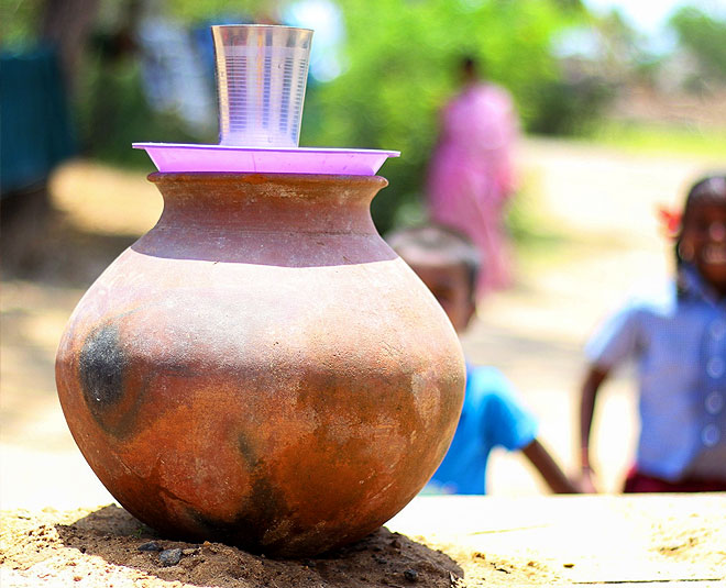 The Earth's Gift: Understanding the Health Benefits of Water Stored in Clay Pots