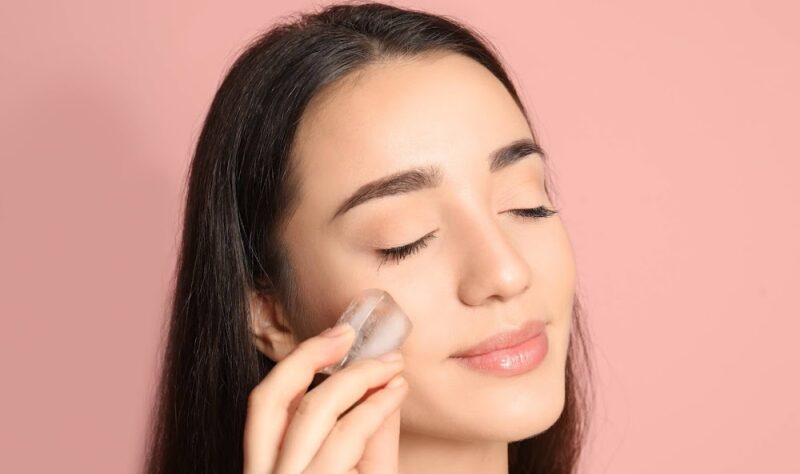 Cool Beauty Hacks: Ice Cube Tricks for a Stunning and Ageless Look